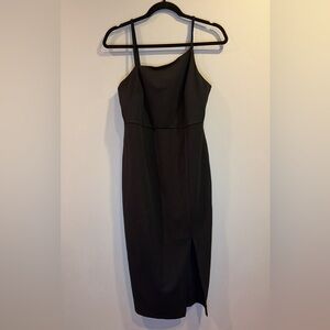 Classic Black Sleeveless Sheath Dress